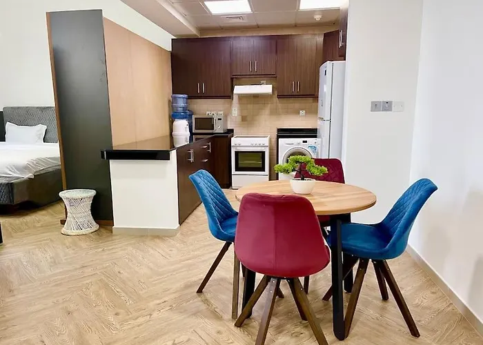 Lovely Private Contemporary Residential Apartment - 201